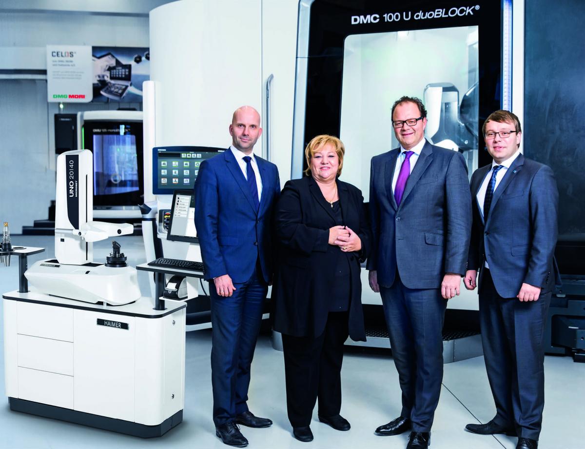 从左至右：Dr. Maurice Eschweiler, 德马吉森精机 董事会成员；Claudia Haimer, 翰默CEO ；Christian Thönes, 德马吉森精机主席；Andreas Haimer, 翰默集团总经理和总裁。