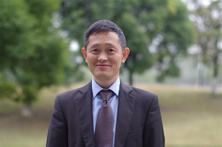 张为民，教授，同济大学