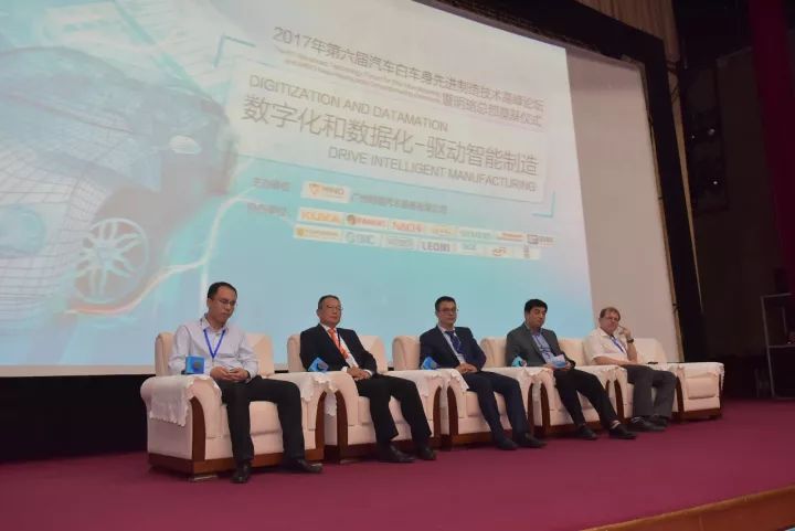 高端对话与技术问答