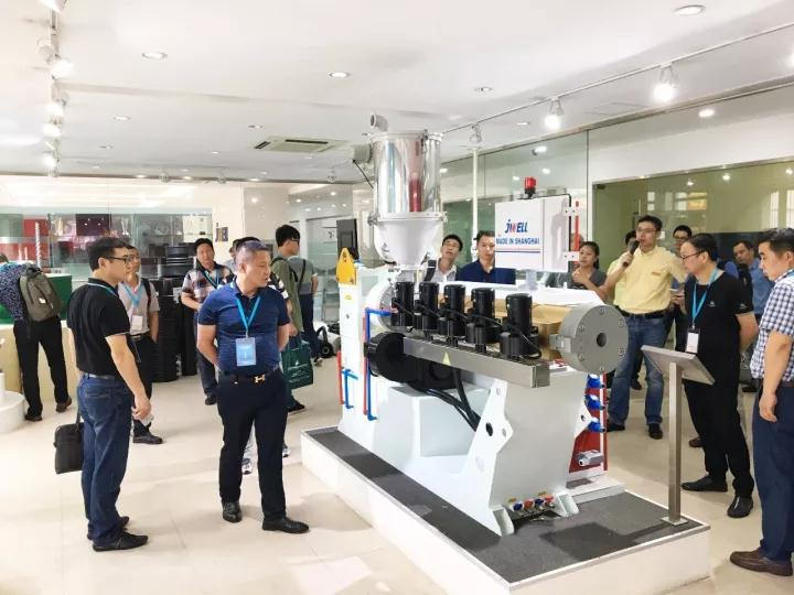 公司展示厅
