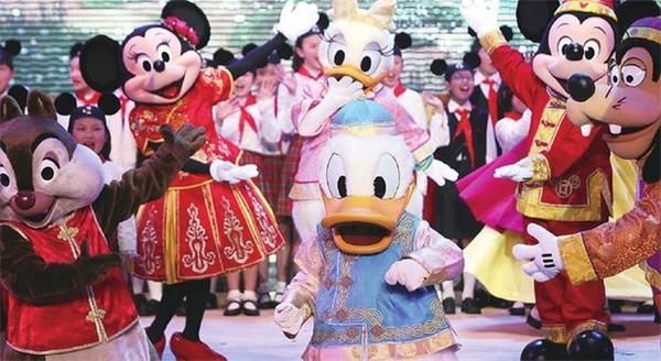 上海迪士尼度假区推出新春特色餐饮