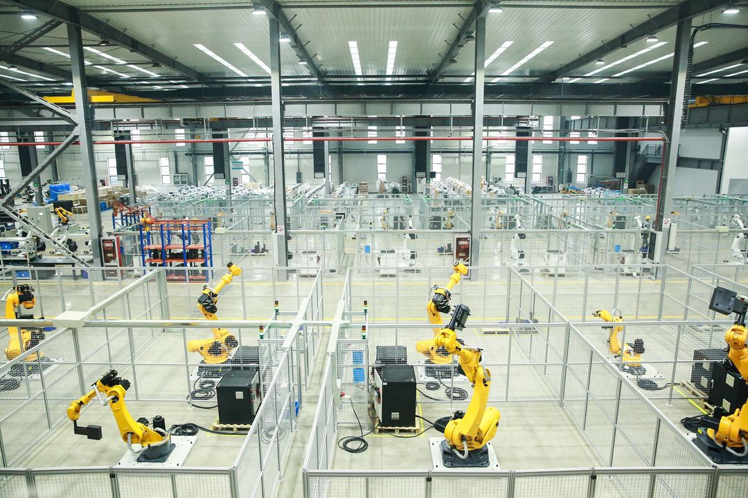 由博世力士乐中国与埃斯顿自动化共建的机器人智能工厂项目正式宣布投产。