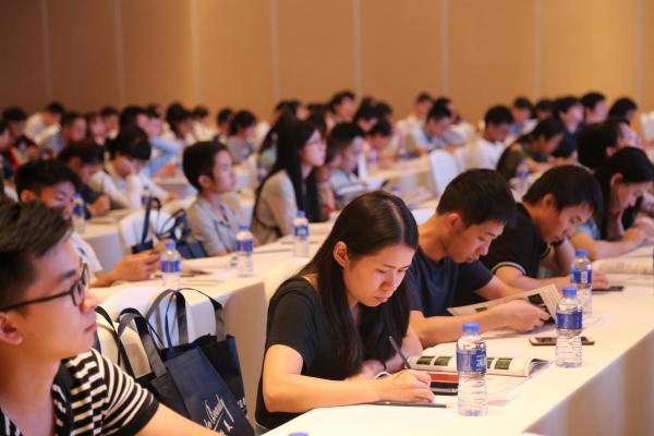 2017年韩国百朗德技术研讨会“蝶变飞舞 润然天成”