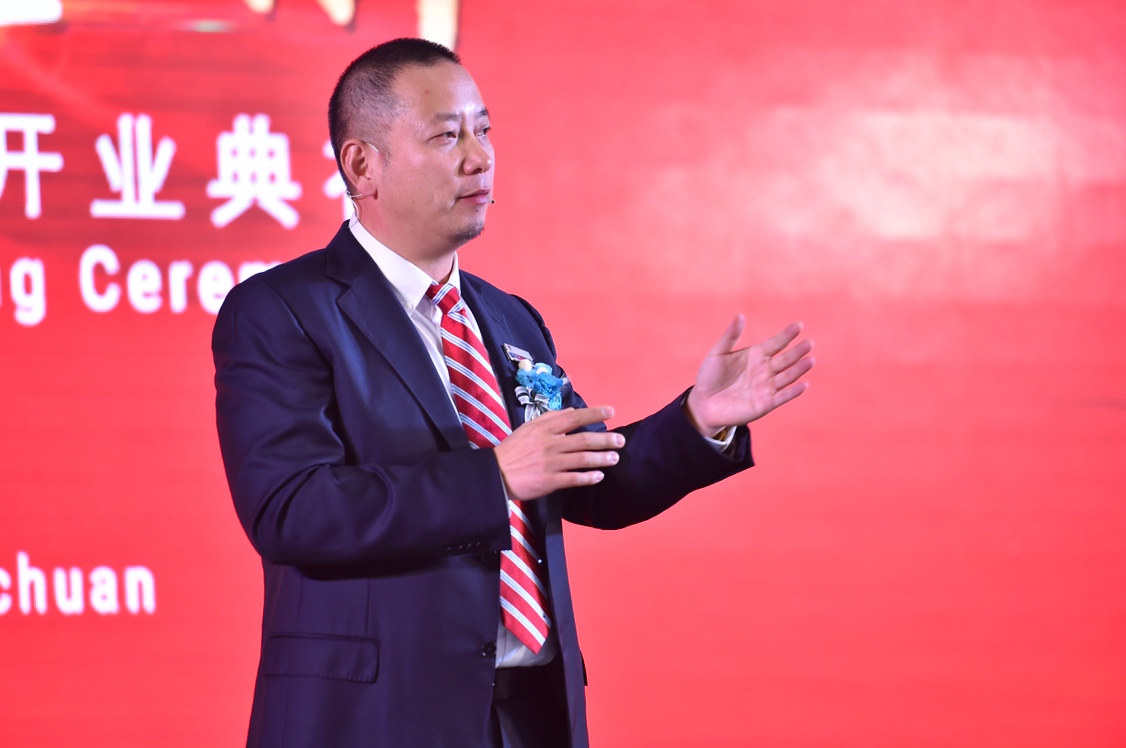 择你相伴，从“蓉”前行——泽尼特成都工厂隆重开业