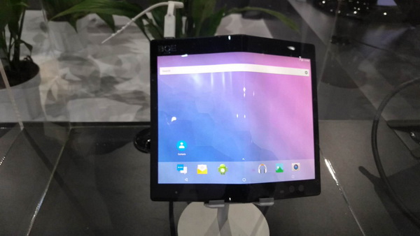 京东方7.56寸QXGA Phoneblet