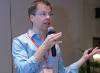 Frank Witte 教授， 德国柏林夏洛特医学院口腔修复系