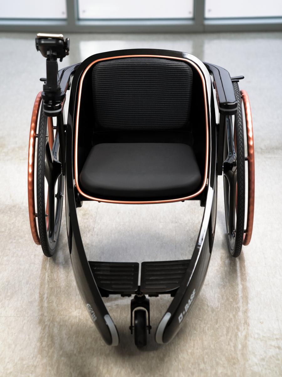 巴斯夫 REN Chair