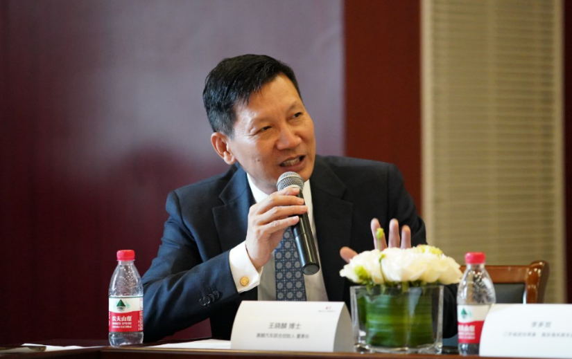  赛麟汽车董事长兼首席执行官王晓麟博士介绍赛麟的未来发展战略