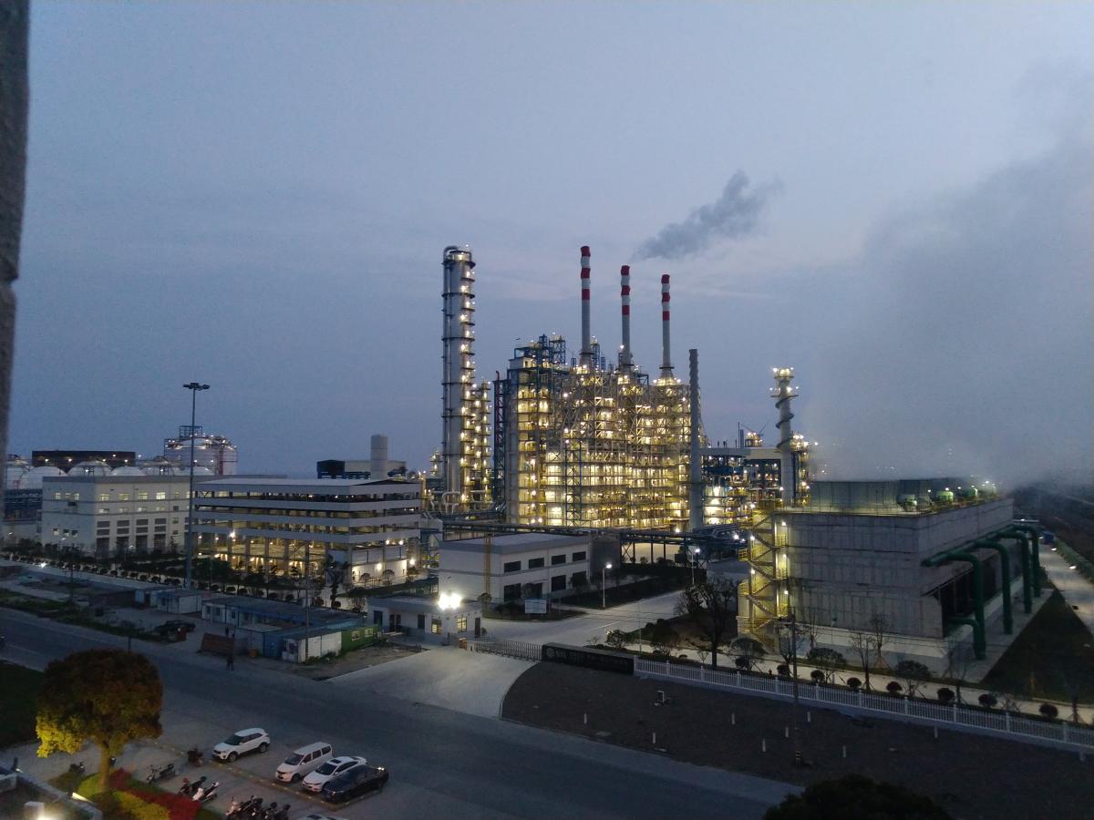 位于浙江省平湖市的新建石化产品联合装置上成功运行霍尼韦尔UOP的C3 Oleflex™技术来生产聚合级丙烯