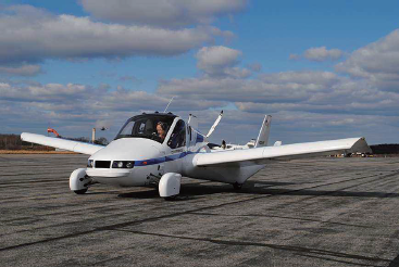 Terrafugia公司的碳纤维复合材料型“可行驶的飞机”