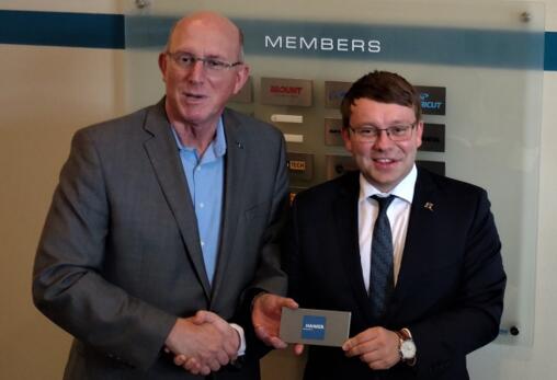 翰默成为OMIC研发中心协作成员，进一步加强与波音的伙伴关系