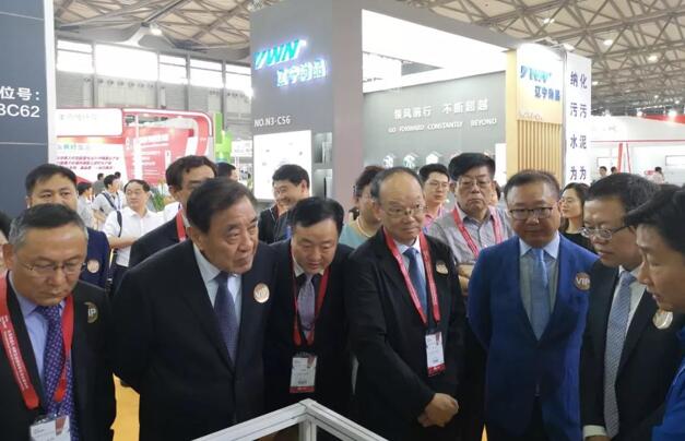 CINTE展开幕：科技大“阅兵” 跨界促合作