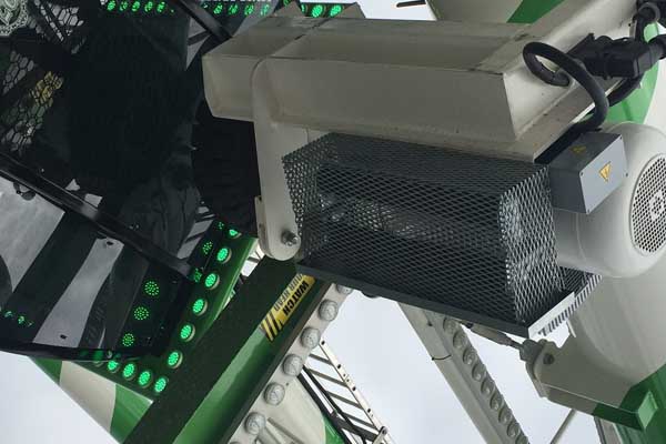 Vishay 1500W RBSF系列绕线制动电阻给摩天轮乘客带来平稳舒适的乘坐体验