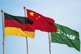 巴斯夫考察在中国建立第二个一体化生产基地