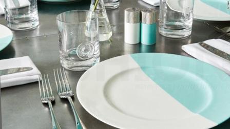 Tiffany & Co.蒂芙尼开咖啡店  取悦年轻消费者