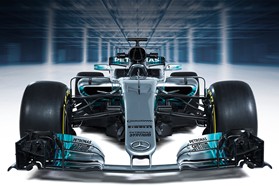 艾仕得与梅赛德斯AMG马石油车队共庆F1中国赛夺冠