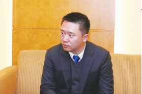 柯马 ：器官的外延—MATE 外骨骼助力汽车制造