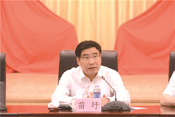 苗圩：实现制造强国目标还有很长路要走