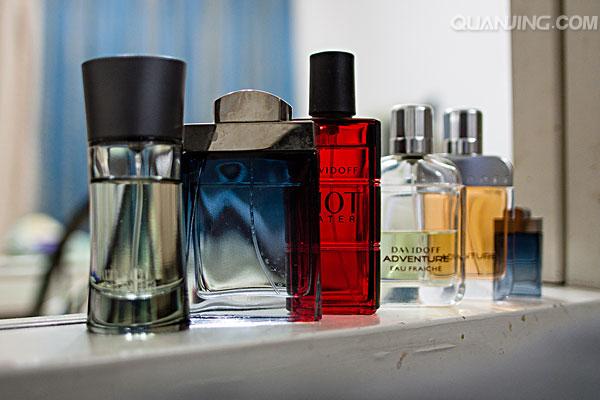 中国1-2月零售数据公布：化妆品涨势强劲，香水市场份额扩大