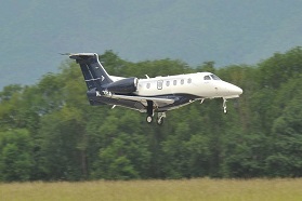 巴西航空工业公司出货量上半年出现下降