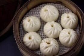 迎合当地口味，“煎师傅”改良灌汤煎包“新”品类大获成功