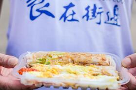 天津丽思卡尔顿酒店“食在街边”美食市集，体验天津最本真街边美味