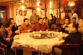 春节餐饮市场：首选老字号、排队等位成常态