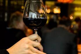 市场价值将达230亿美元，Vinexpo预测中国葡萄酒仍快速增长