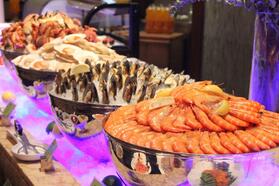 北京港澳中心瑞士酒店27周年，特色美食倾情奉献