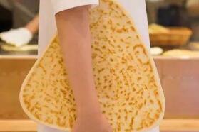 西贝又开新店，主打“超级肉夹馍”