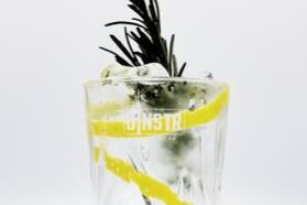GINSTR杜松子酒摘得IWSC大赛桂冠