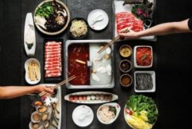 海底捞研究：渠道下沉+海外扩张打开增长空间 食品安全风险成隐患