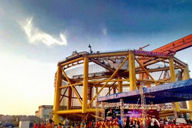 佐敦助力打造三文鱼养殖“深海神器”