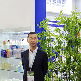 DMP 2019｜柳州精业：全自动一步法“注-拉-吹”中空成型技术登场