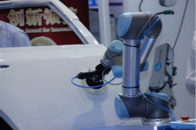 OnRobot亮相工博会 展示协作机器人应用实力