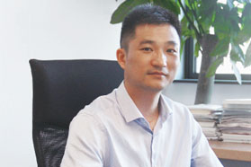 从民族到世界，在行业浪尖起舞