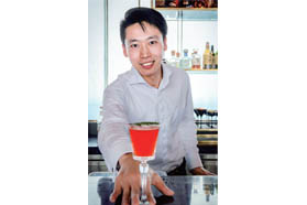 每一杯酒都是灵魂与品格的缩影——海口丽思卡尔顿酒店首席调酒师高攀先生