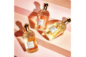 “盛放”：活跃在2018年精细香料最前线的花卉