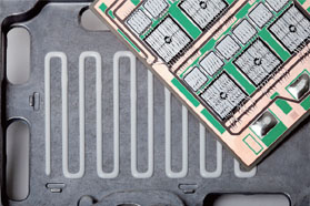 瓦克有机硅导热材料：引领新能源汽车“E路同行  绿动V来”