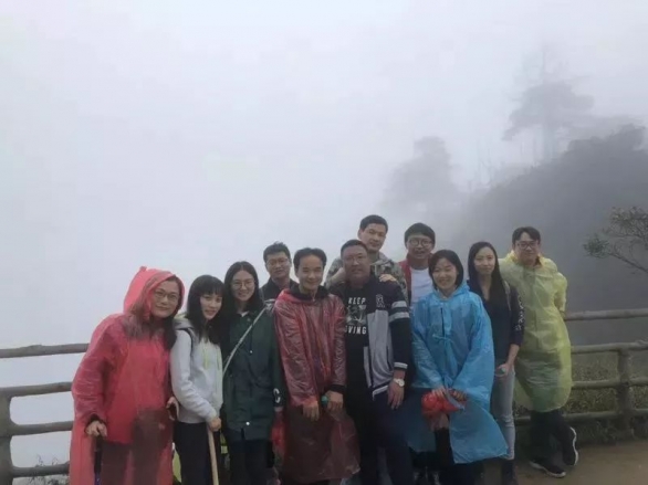津信员工2018婺源之旅，冲鸭！