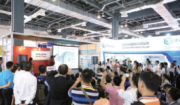 热烈的参展商主题演讲现场