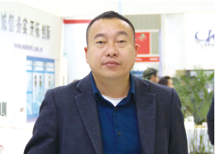 新日成董事长黄向明先生
