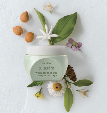 Aveda 的Tulasara ™婚礼面膜包装罐采用100% 再生PET 制成