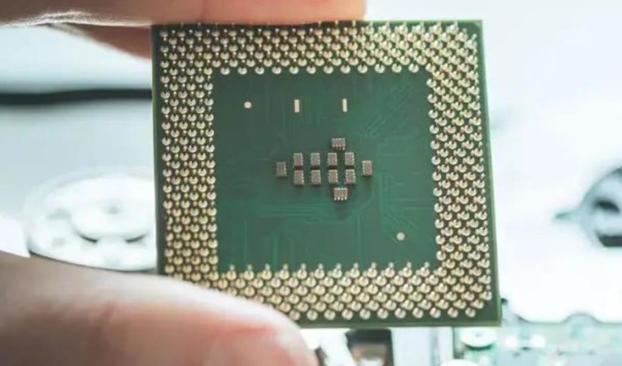 2447亿块！工信部公布中国前三季度集成电路产量