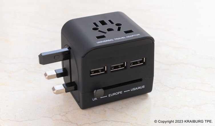 Seamless universal adapter connectivity