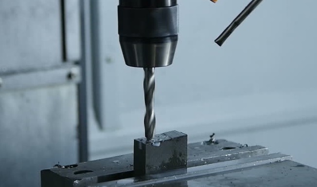 Accelerating growth in the automotive sector drives metal cutting market expansion
