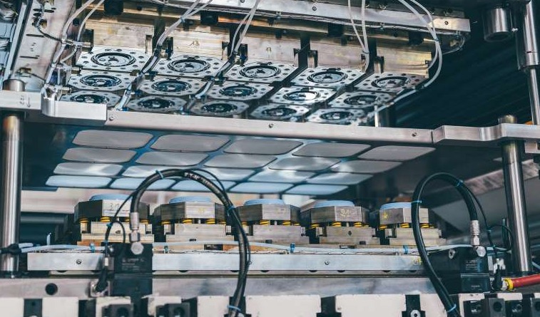 New subsidiary provides tools for dry molded fiber production