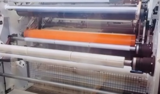 In-line coreless stretch film production