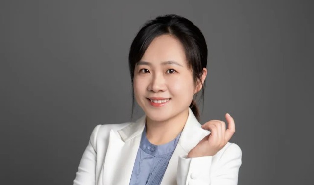 解密中国头皮护理科研新坐标，专访珀莱雅上海研发中心负责人常晓维博士
