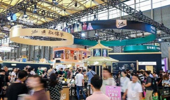 希宝入梦红楼x美士健康农场，玛氏宠物营养旗下双品牌亮相亚宠展